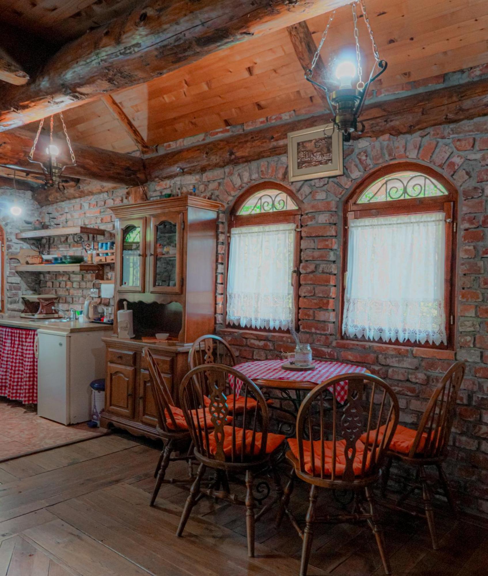 Holiday Home Iman Ripac Luaran gambar